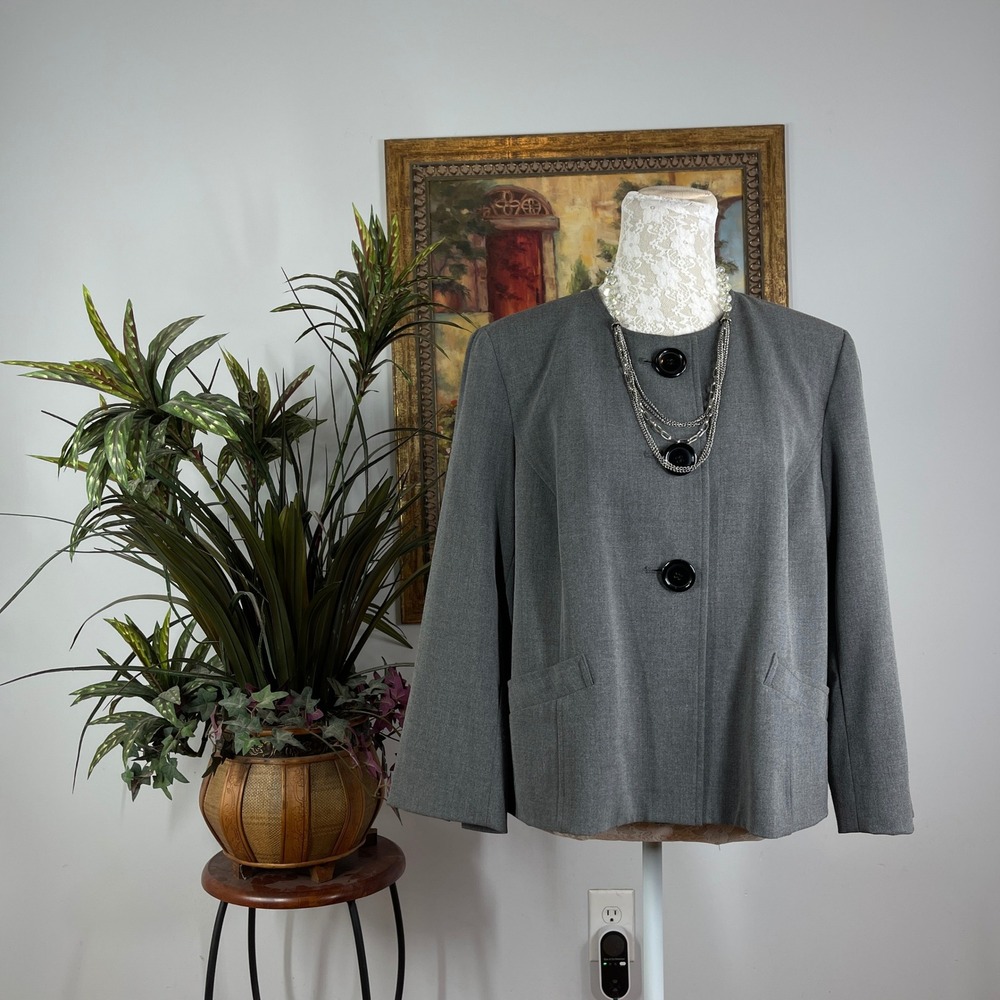 Jones & Co Blazer Women 14 Gray Polyester Rayon Stretch Collarless Button Front
